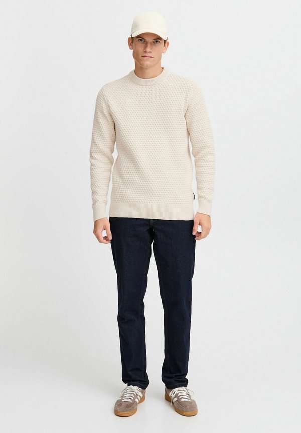 CFKARL STRUCTURED CREW NECK KNIT - Jumper - rainy day4