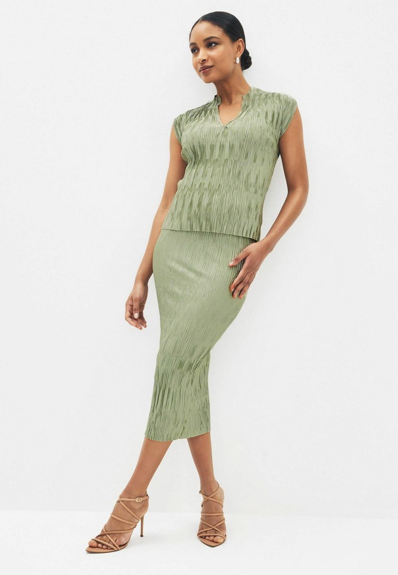Next CO ORD PLISSE SHORT SLEEVES V-NECK BLOUSE - Blouse - sage green