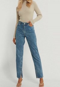 NA-KD Džíny Straight Fit - blue