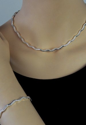 SilberDream Bracelet - silber weiß farben