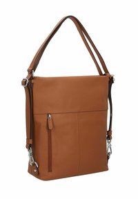 Bolso de cuero marrón con un acabado texturizado, forma rectangular, asa superior y un bolsillo con cremallera lateral. Incluye una correa ajustable.