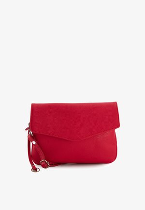 Rote Leder-Clutch mit strukturiertem Finish, umklappbarem Deckel und abnehmbarem Schulterriemen. Kompakte, rechteckige Form ideal für die wichtigsten Dinge.