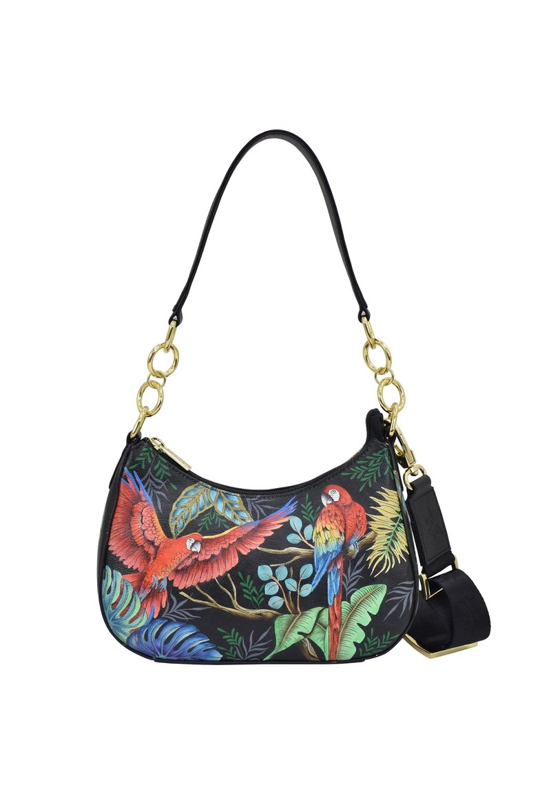 Zwarte leren handtas met kleurrijke papegaai ontwerpen, een gebogen vorm, gouden hardware en een afneembare schouderband. Bevat bladvormen en een ritssluiting.