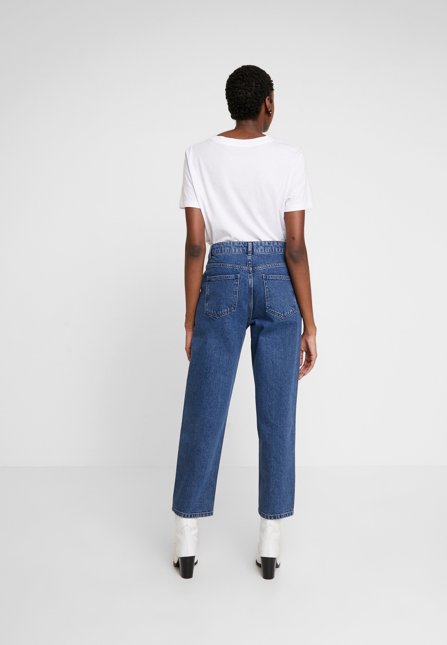 Moss Copenhagen CRYSTAL Jeans straight leg mid blue wash Moss Copenhagen CRYSTAL - Jeans straight leg - black washed