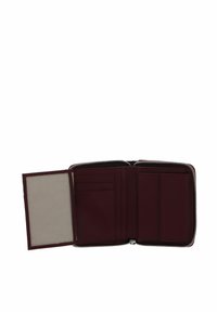 Portefeuille en cuir bordeaux avec fermeture éclair, comprenant plusieurs emplacements pour cartes, une poche transparente pour carte d'identité et une doublure intérieure douce.