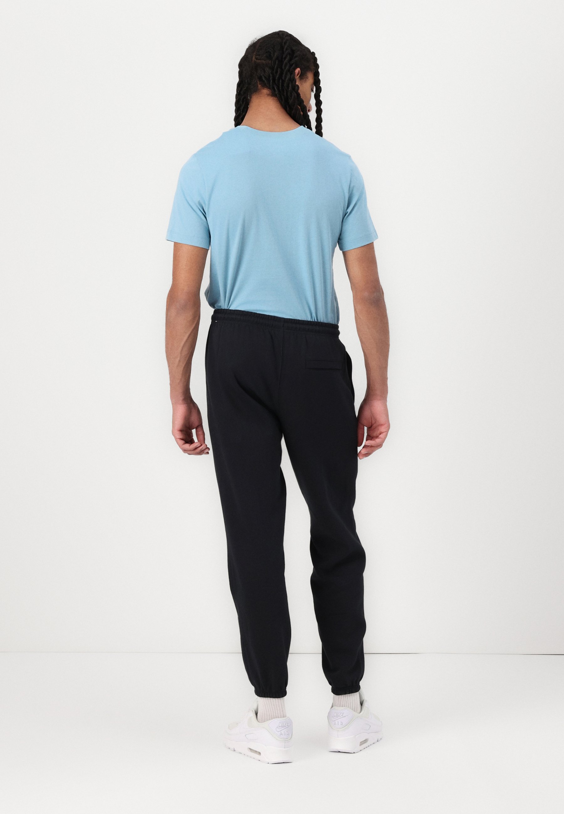 nike sportswear club cuff track pant