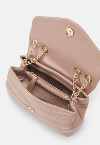 Valentino Bags PRIVILEGE - Taška s příčným popruhem - cipria