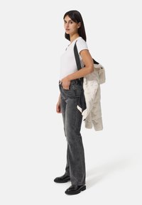 CASH-MERE PADDED MIT KAPUZE - Vinterjacka - off white