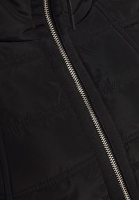 QS Overgangsjakke - black
