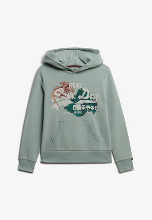 Lichtgroene capuchontrui met een voorzak en een geborduurd ontwerp featuring een draak en de tekst "Real SuperDry" in wit en groen.