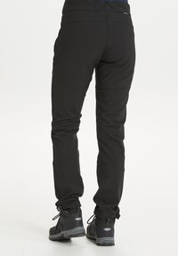 Whistler Stoffhose - black