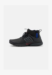 Não selecionado, black/team red/anthracite/racer blue