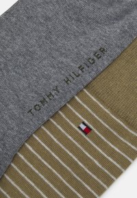 Tommy Hilfiger MEN SMALL STRIPE 2 PACK - Meias - olive/grey melange