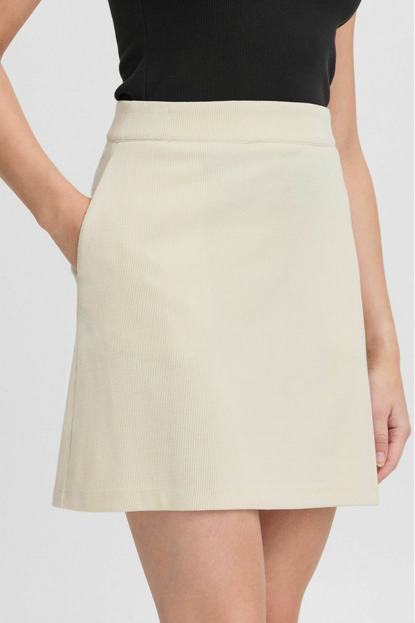 IHKATE - A-line skirt - almond milk3