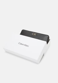 Calvin Klein LOCK WALLET - Portafoglio - black