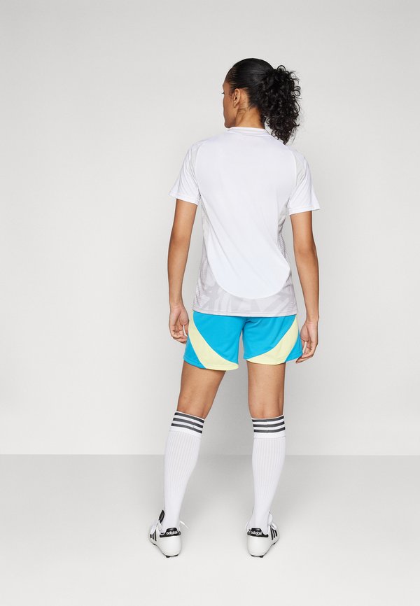 SWEDEN AWAY - National team wear - shock cyan3