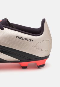 adidas Performance PREDATOR CLUB FXG UNISEX - Scarpe da calcio per terreni duri - platin metallic/aurora black/turbo
