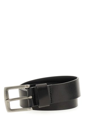 Ceinture en cuir noir avec une boucle rectangulaire en argent, texture lisse et une boucle de maintien cousue. Design simple avec un profil plat.