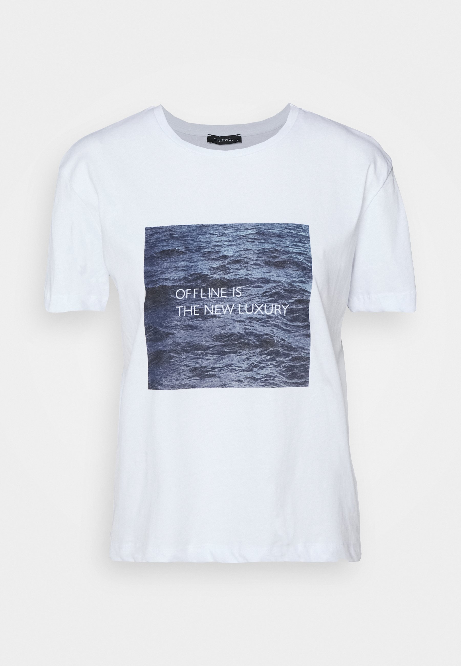 Trendyol BEYAZ T shirt print white Zalando.nl Trendyol BEYAZ Jeansshort white Zalando.nl