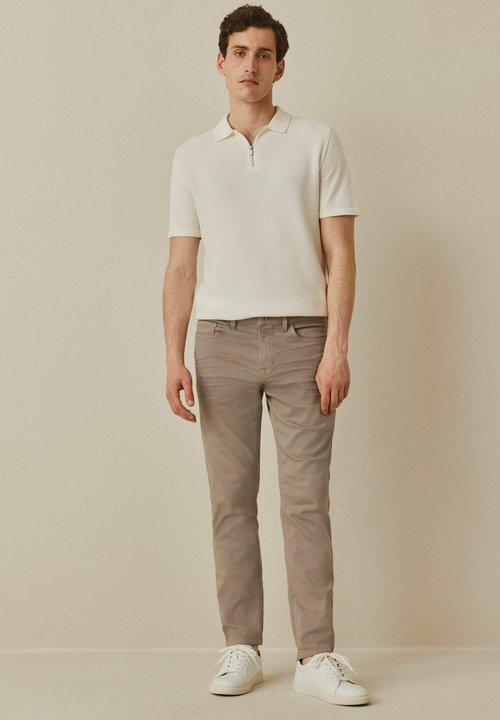 Wheat Stretch Jeans main image 1