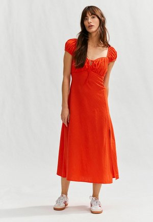 Next REGULAR FIT - PUFF SLEEVE MIDI - Vestido informal - bright red