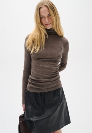 FANG ROLLNECK - Strickpullover - brown melange