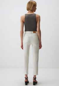 Jimmy Key - Jeansy Slim Fit