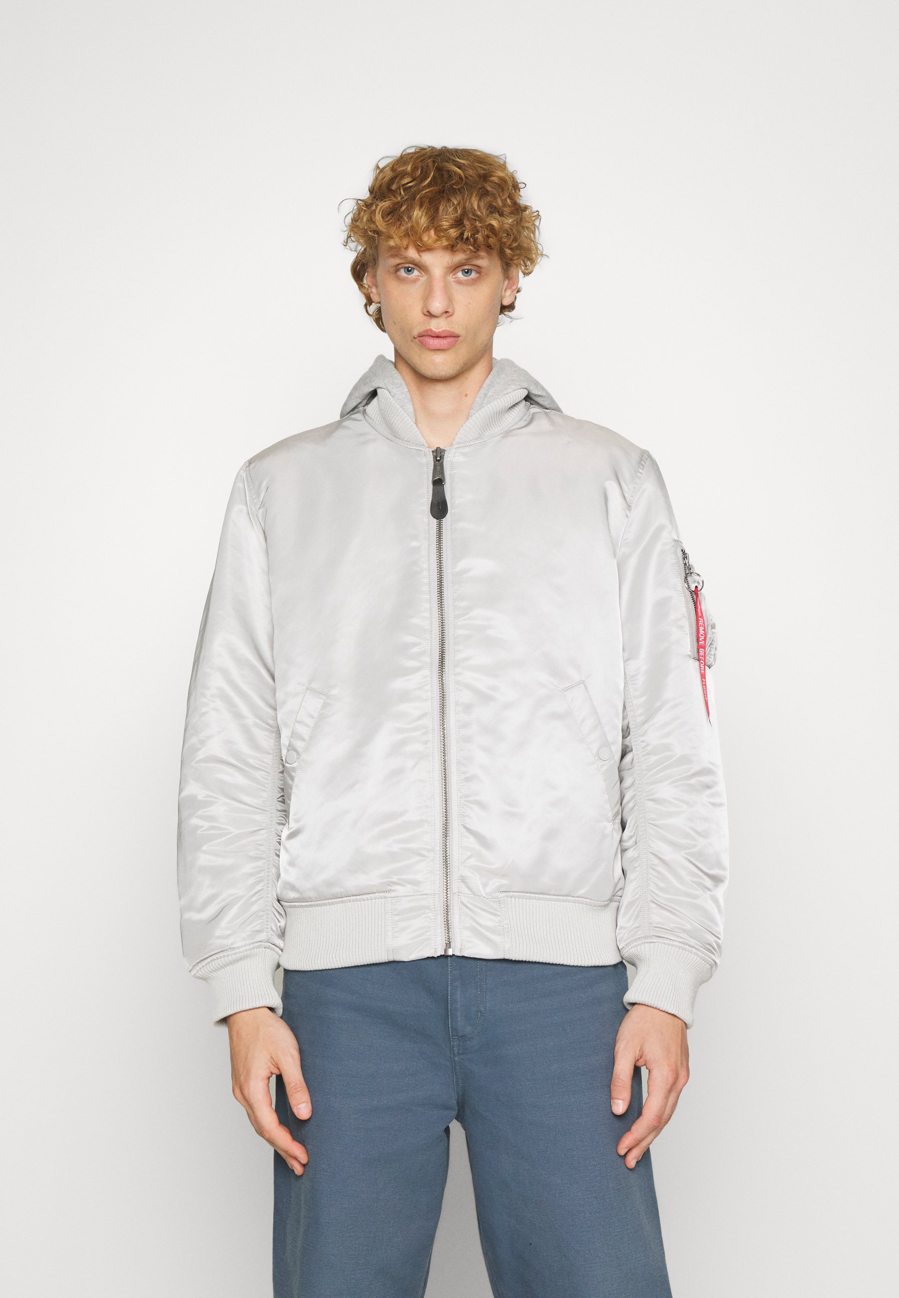 Alpha Industries MA-1 ZH BACK EMB - Bomber Jacket - pastel grey