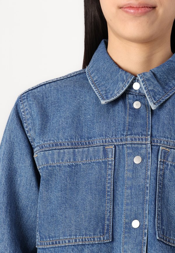 SHIRT WITH POCKETS - Button-down blouse3