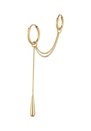 Doppelte goldene Creolen, verbunden durch zwei goldene Ketten und einen langen tropfenförmigen Anhänger mit einem kleinen Diamantdetail.