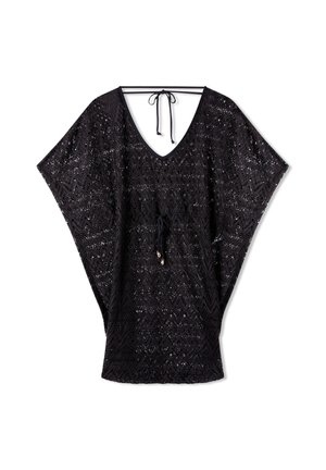 Czarny kaftan z dekoltem w serek, krótkimi rękawami i misternymi detalami przypominającymi koronkę. Posiada sznurek przy dekolcie do regulacji dopasowania.