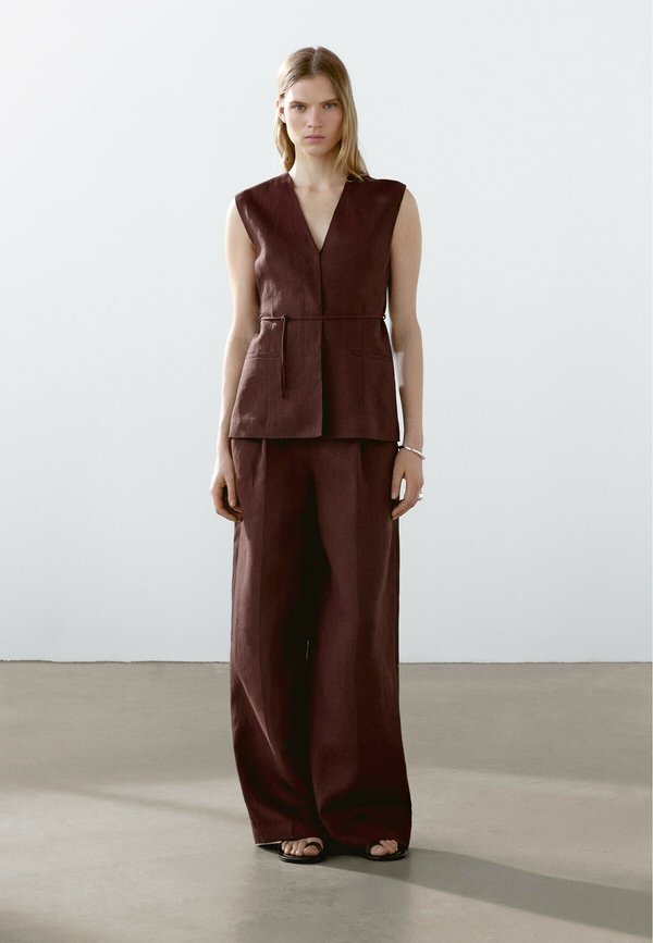 Waistcoat - mottled bordeaux4