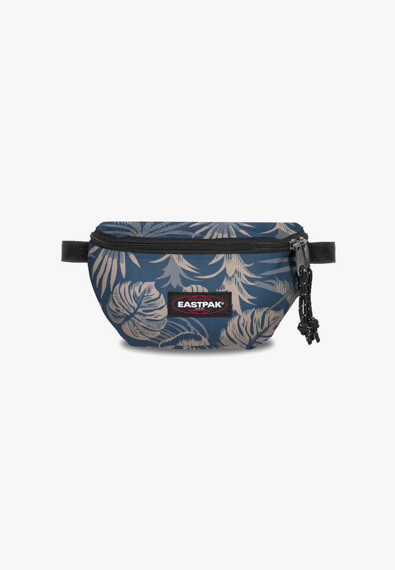 Sac banane en tissu à motifs bleus avec un design de feuilles tropicales, fermeture éclair noire et logo Eastpak. Dispose d'une sangle noire réglable et d'une finition texturée.