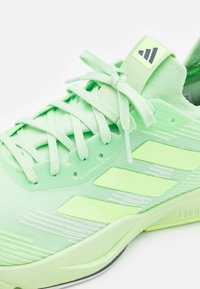 adidas Performance RAPIDMOVE ADVANCED TRAINER - Træningssko - semi green spark/green spark/aurora black