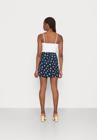 Noisy May NMJOE SHORT SKIRT - Minissaia - navy blazer