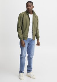 Casual Friday CFJOSHU - Lett jakke - burnt olive