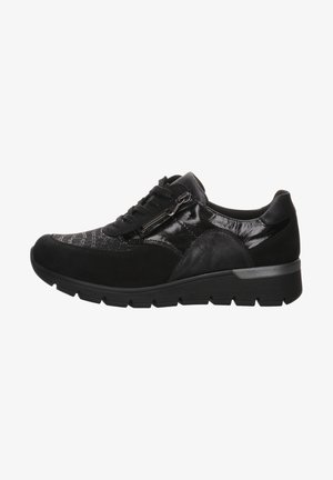 Schwarze Sneaker mit strukturiertem, glänzendem Finish. Verfügt über ein Schnürdesign und einen seitlichen Reißverschluss. Dicke, gemusterte Sohle für zusätzlichen Halt.