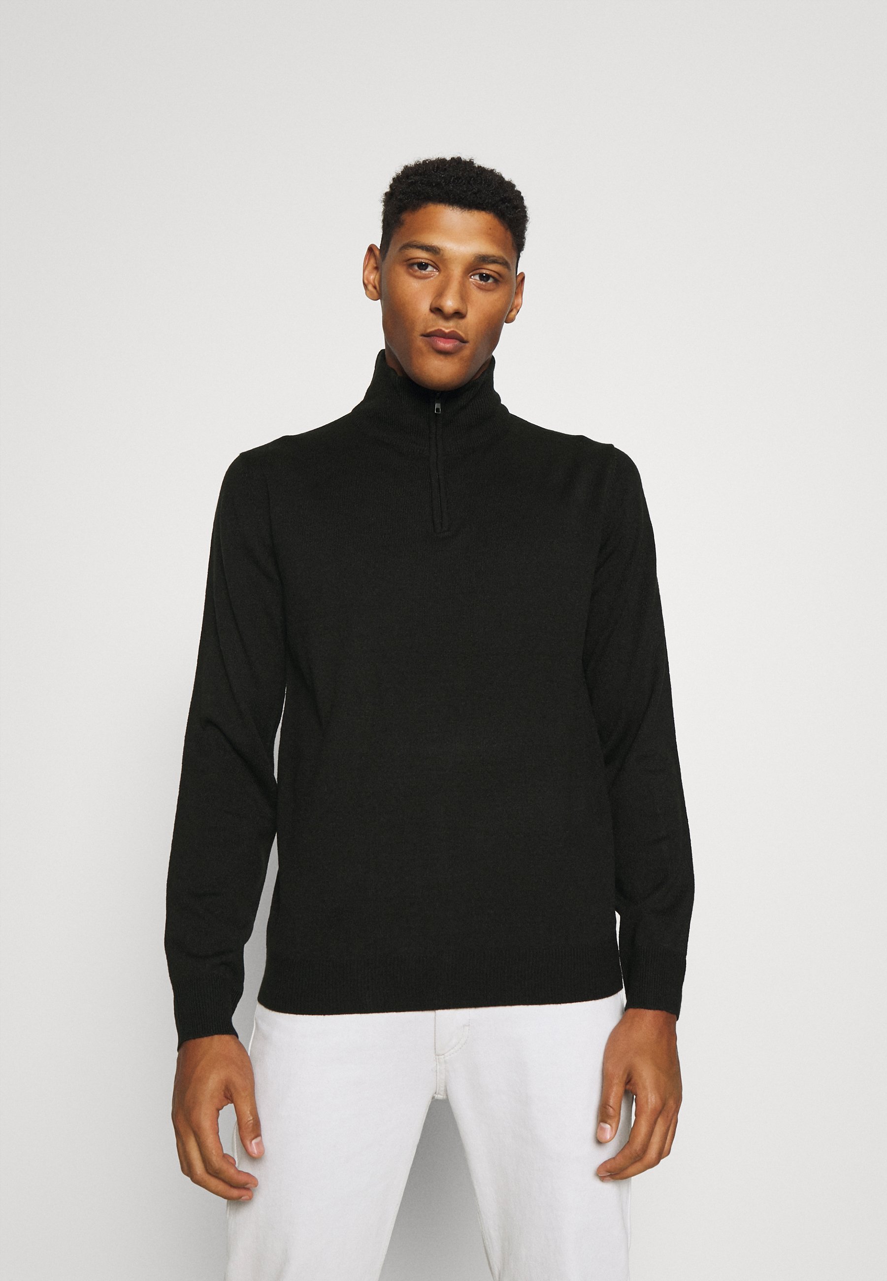 half zip jumper black