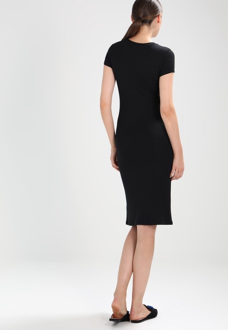 Club Monaco Shift dress - black - (Pre-owned) - Zalando.ie Club Monaco Shift dress - black - (Pre-owned) - Zalando.ie