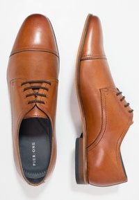 Pier One Business sko - cognac
