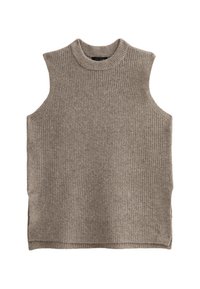 Beige ärmlös ribbad stickad tröja med hög krage och slitsar på sidan av fållen, tillverkad av ett mjukt material.