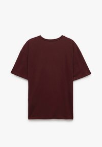 Burgundy t-paita lyhyillä hihoilla, pyöreä pääntie, valmistettu pehmeästä puuvillamateriaalista, jossa on yksinkertainen, tasainen väri ja rento istuvuus.