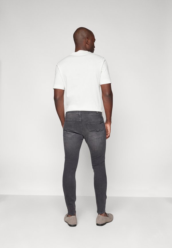 LUXE PERFORMANCE PLUS - Slim fit jeans4