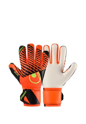 Paar orange-schwarze Torwarthandschuhe mit strukturierten Griffen auf der einen Seite und glatten weißen Handflächen, mit Handgelenkriemen und Logo.