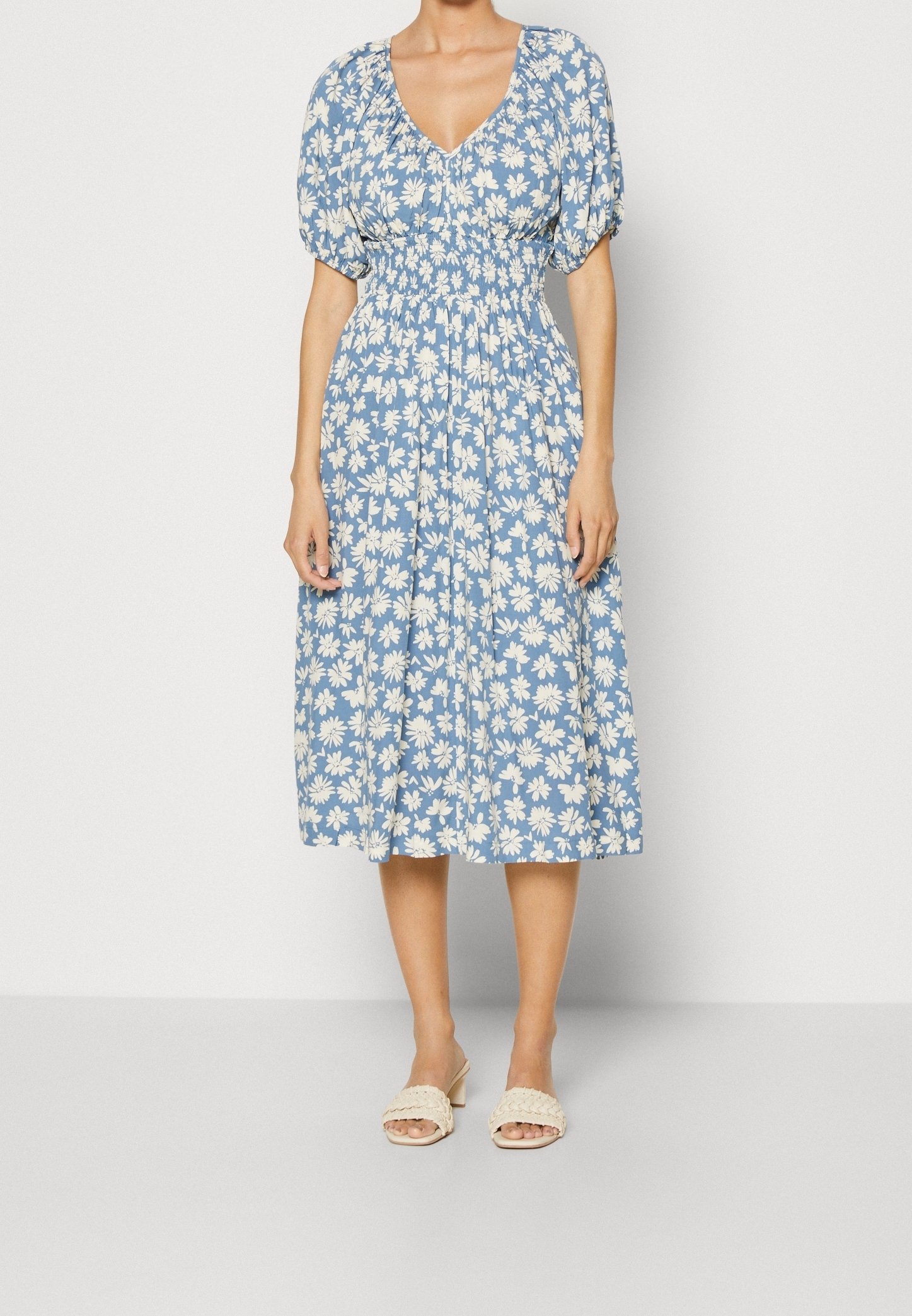 gap blue floral dress Gap DEN Floral Midi Dress