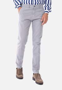 Ciabalù Chino - grigio