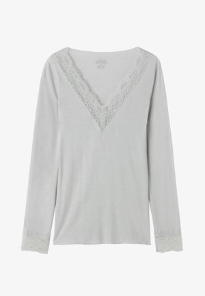 Langärmliges graues Oberteil mit V-Ausschnitt und Spitzendetails sowie Spitzenakzenten an den Ärmeln, aus einem weichen, leichten Stoff gefertigt.