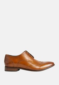 Marks & Spencer BROGUES - Stringate eleganti - tan