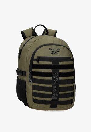 Mochila Reebok en verde oliva y negro con múltiples compartimentos con cremallera, correas acolchadas para los hombros y un bolsillo lateral de malla.
