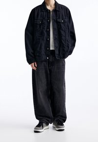 PULL&BEAR Giacca di jeans - black
